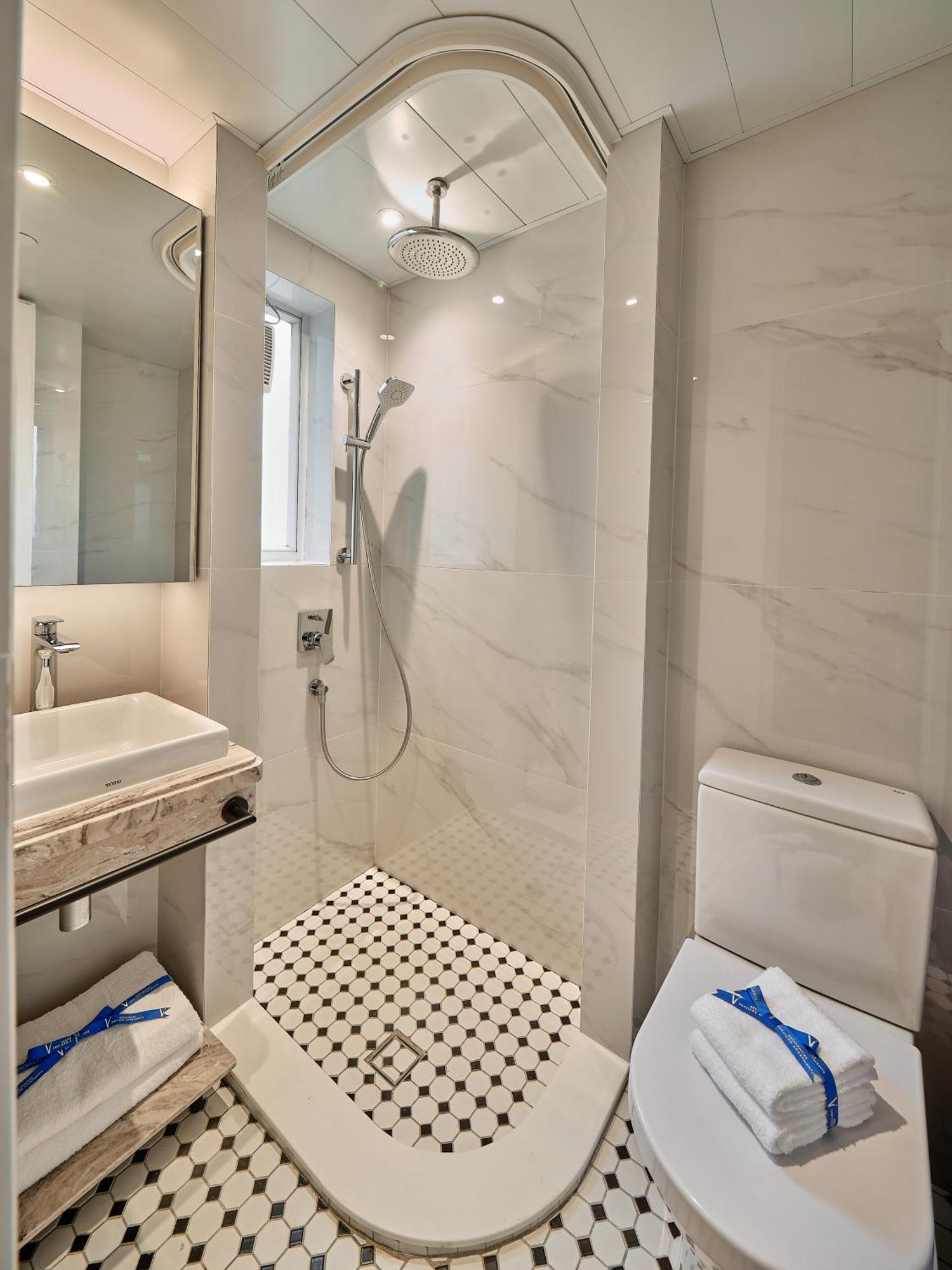 V Causeway Bay Aparthotel Hong Kong Exterior foto